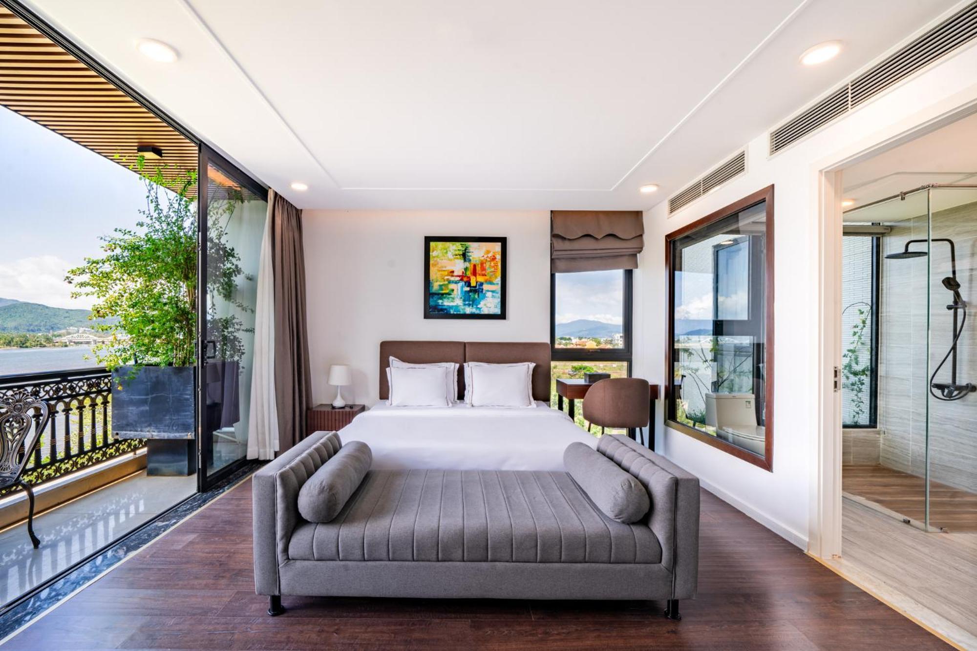 Cami Riverside Resort Da Nang Buitenkant foto