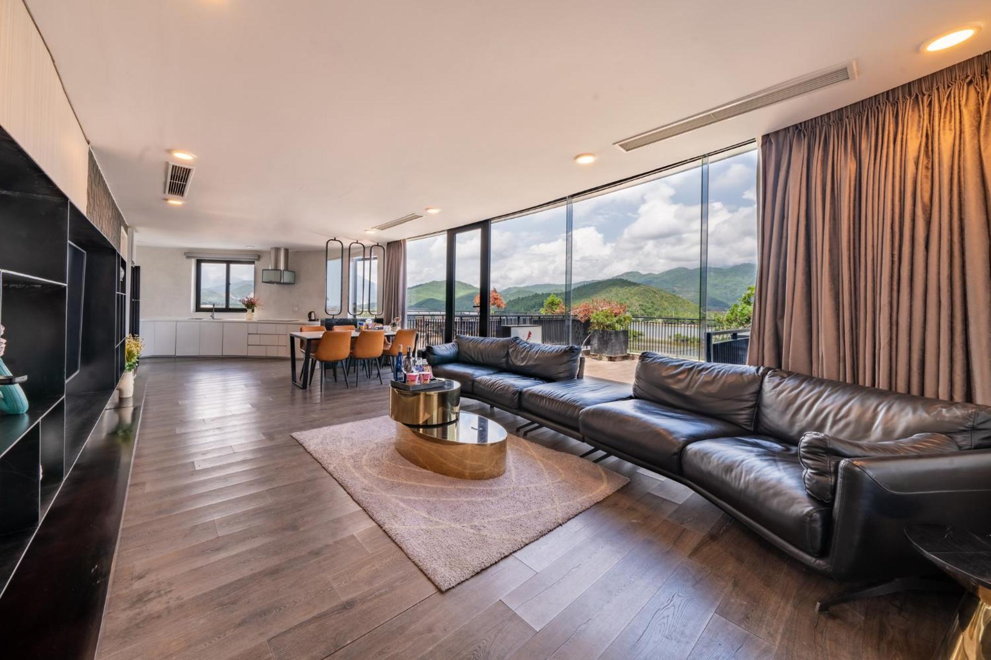 Cami Riverside Resort Da Nang Buitenkant foto