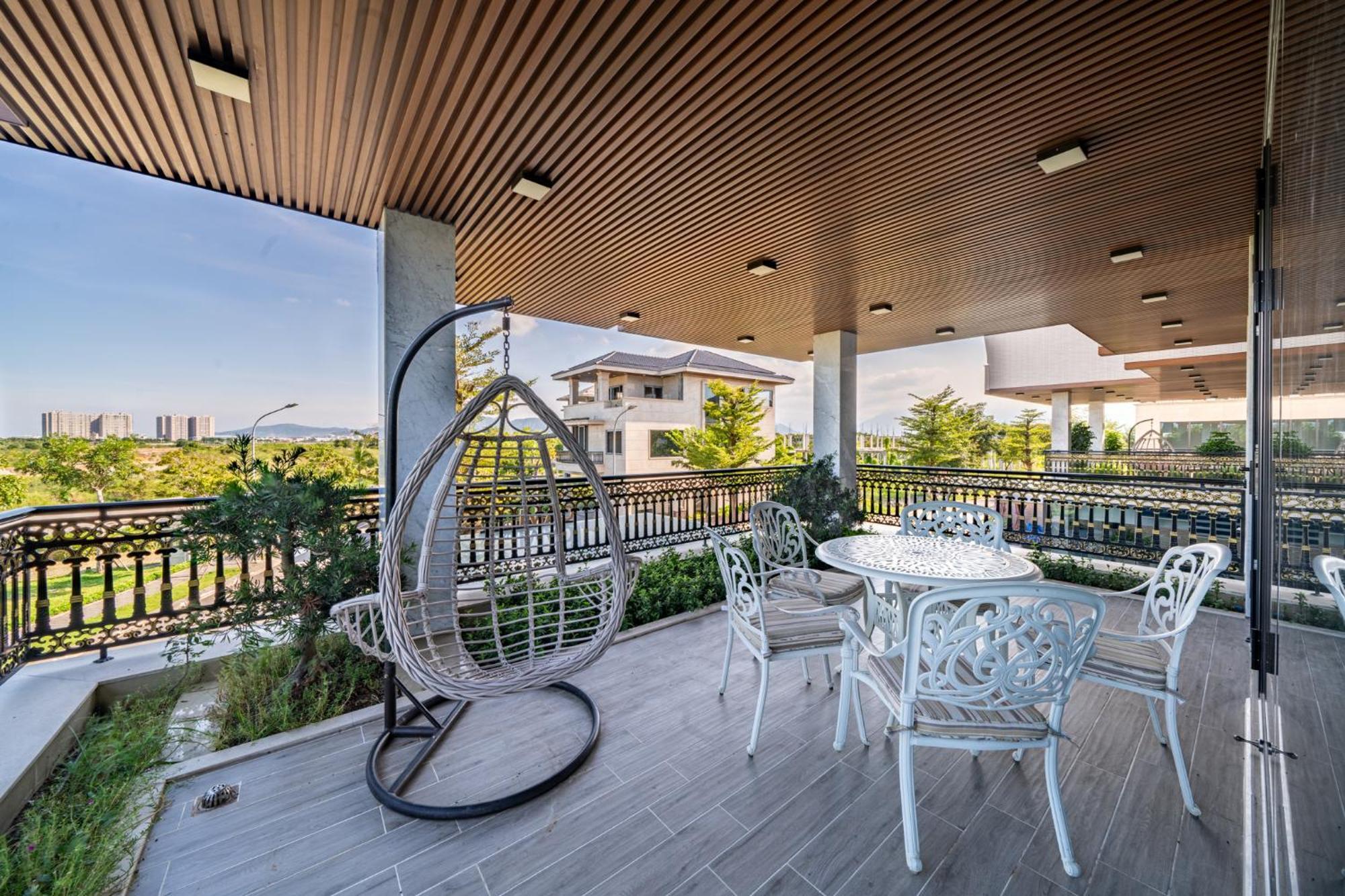 Cami Riverside Resort Da Nang Buitenkant foto