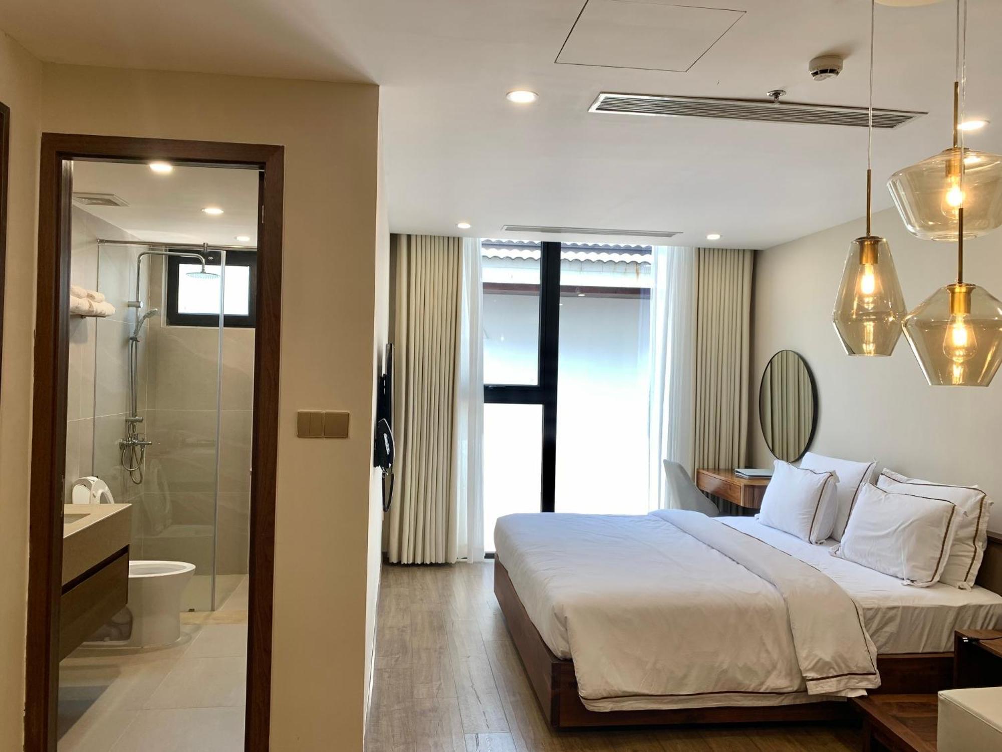 Cami Riverside Resort Da Nang Buitenkant foto